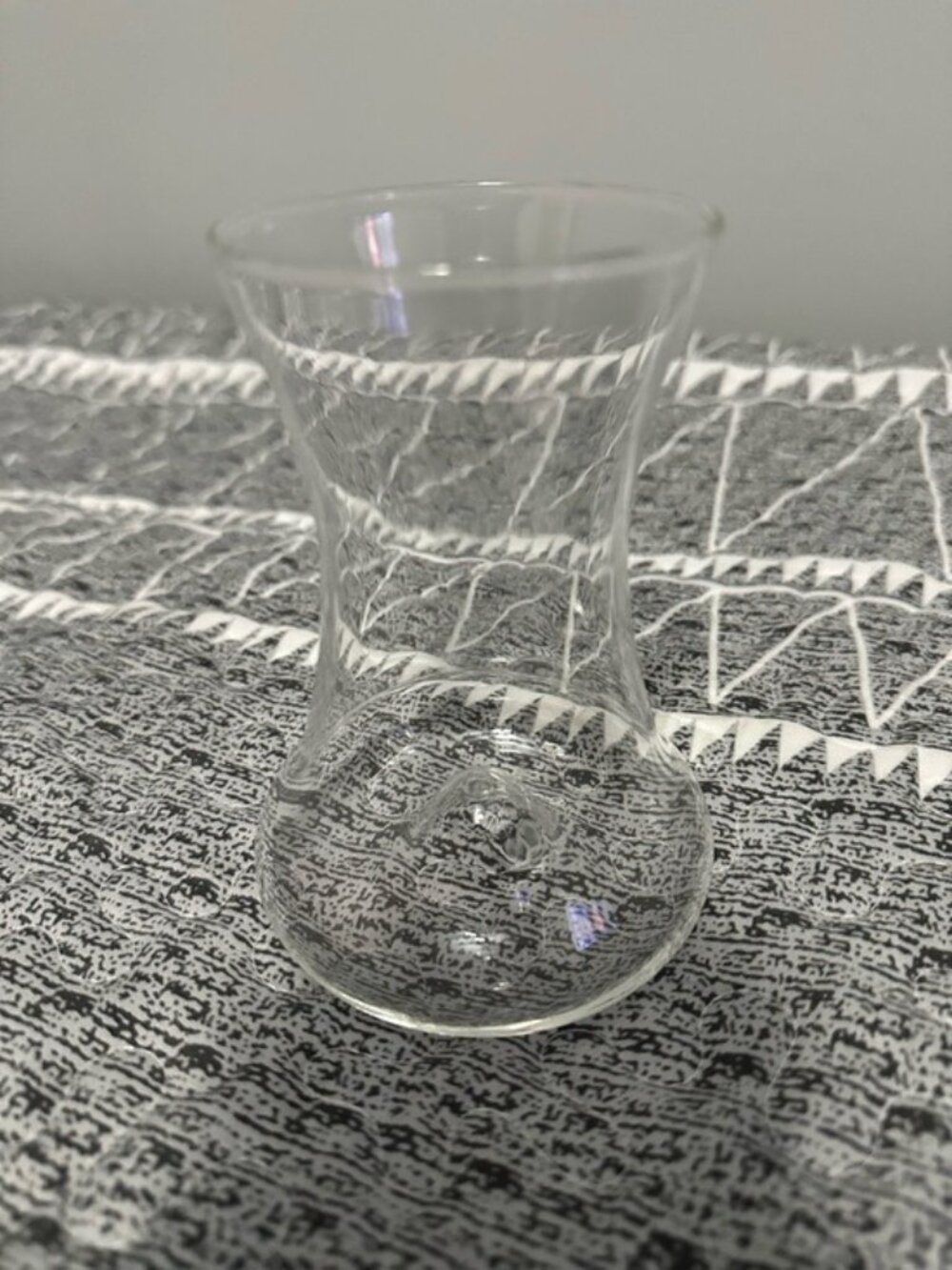 Final Touch RumTaster - Curved Rum Tasting Glass 11.8 oz Aroma Enhancing Glass - Picture 8 of 9